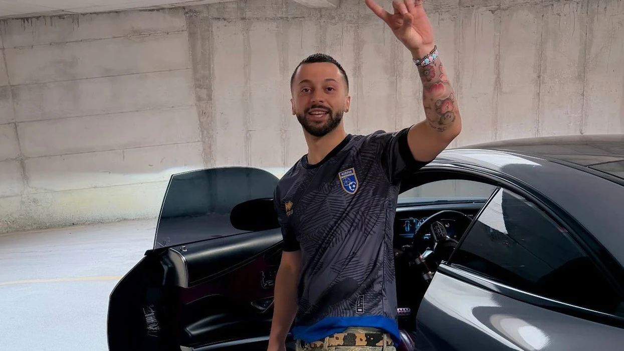 “U nisëm Kosovë”, Gjesti në përkrahje të Kombëtares së Kosovës në ndeshjen historike