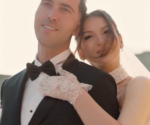 Luan Haradinaj i jep fund beqarisë, çifti realizon fotot e veçanta në Gllogjan