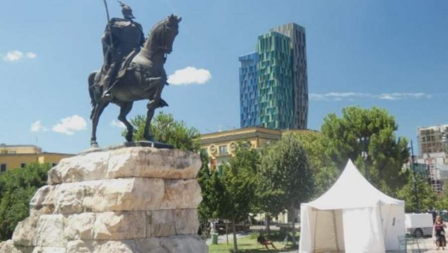Rritet punësimi në Shqipëri, të rinjtë mbeten në pasiguri ekonomike