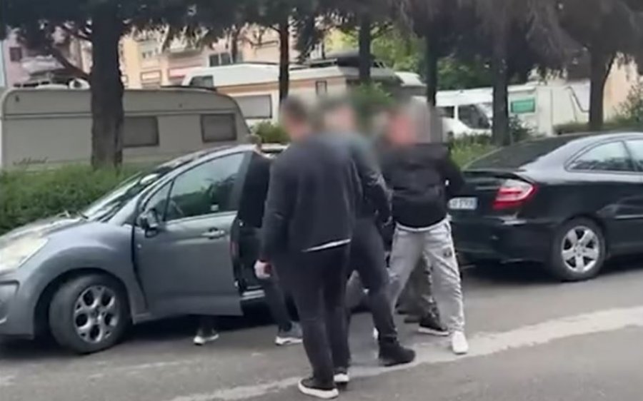  Iu gjetën 1000 fara kanabisi në automjet, arrestohet në flagrancë 66-vjeçari në Tiranë