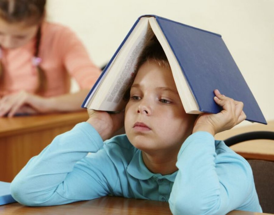 Studim: Inteligjenca artificiale mund të zbulojë ADHD tek fëmijët vite para diagnozës