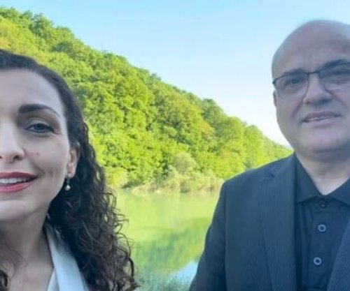 Vjosa Osmani me Haxhi Avdylin në Has, marrin pjesë në festivalin tradicional “Hasi Jehon”