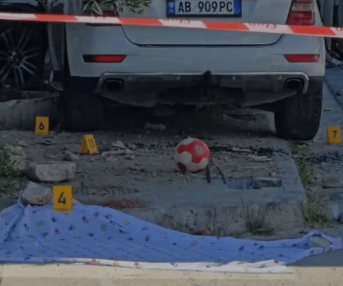 “Ma vranë djalin”, prindërit e njërit prej fëmijëve e panë tragjedinë e Durrësit nga kamerat e sigurisë