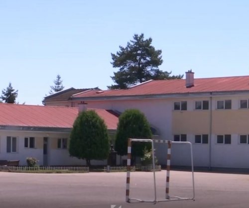 E ngacmoi seksualisht me mesazhe, detaje nga rasti i mësimdhënësit në Klinë