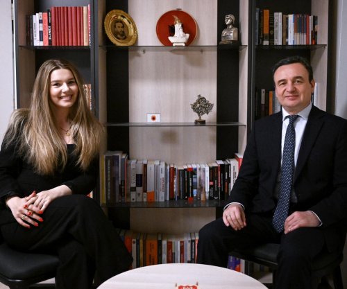 Kurti prezanton Krenare Çerkinin në listën e deputetëve të LVV-së