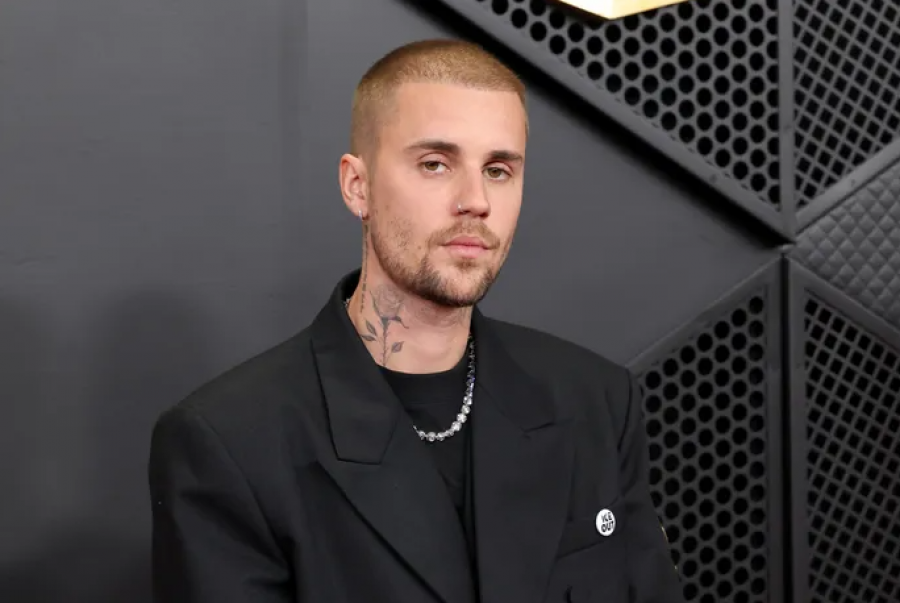 Justin Bieber rrëfen betejën e brendshme, sërish në një periudhë të vështirë