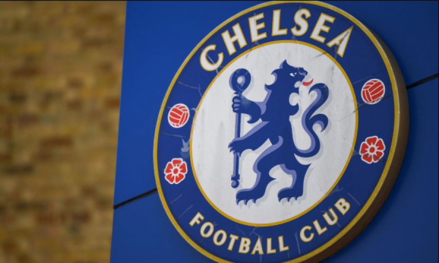 Chelsea vihet pas Maignanit, por Milani nuk dorëzohet lehtë