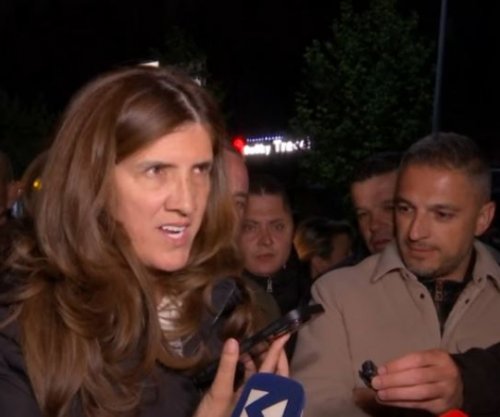 Ganimete Musliu telefonon Policinë për forcat e shtuara në Skenderaj, i përgjigjen se është veç plan operativ