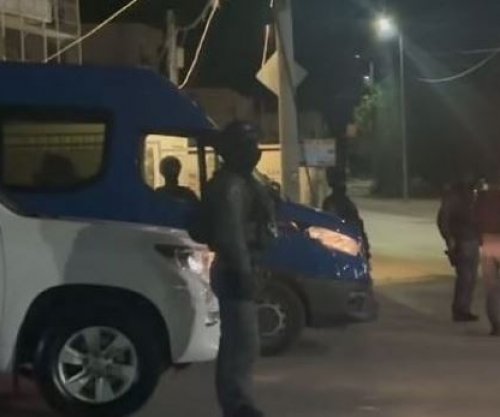 Njësia Speciale vendoset në Skenderaj, ndalin vetura për kontroll