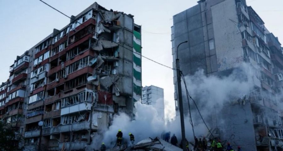24 të vdekur nga sulmi në një ndërtesë banimi në Kiev