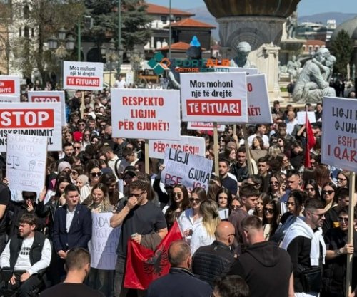 Studentët shqiptarë sot protestojnë në Shkup, duan gjuhë e drejtësi