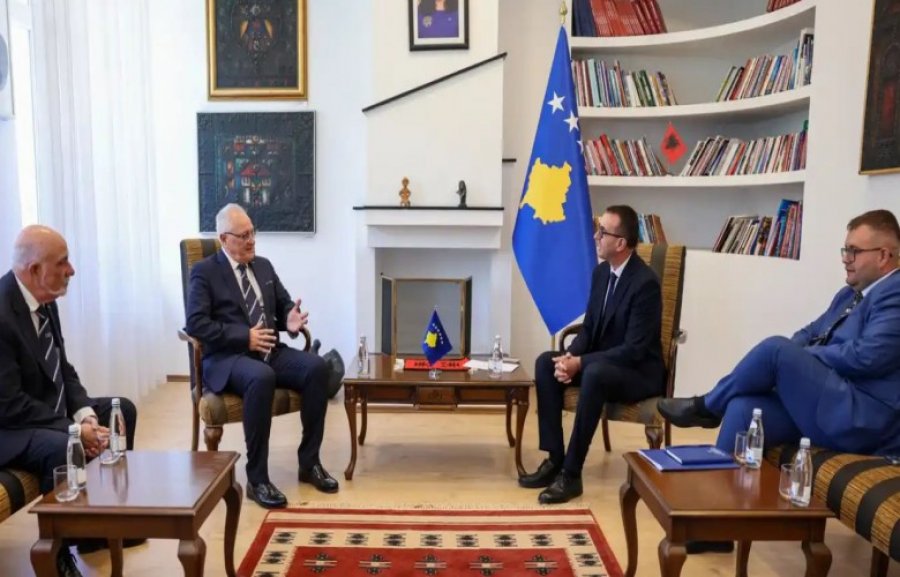 Gashani pret drejtuesit e ICMG-së, flasin për përgatitjet për “Prishtina 2030”
