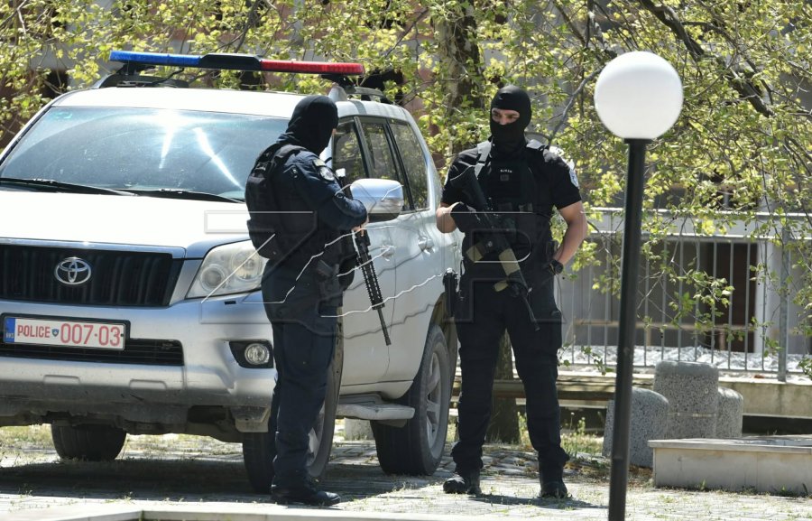 Kontrolle në Gjilan, Prishtinë e Fushë-Kosovë - arrestohen gjashtë persona të dyshuar për vjedhje të rënda, sekuestrohen tri vetura
