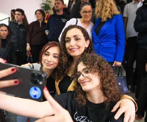Osmani: Bashkohu, për një Kosovë që s’i nënshtrohet frikës, por ecën me dinjitet, drejtësi dhe shpresë
