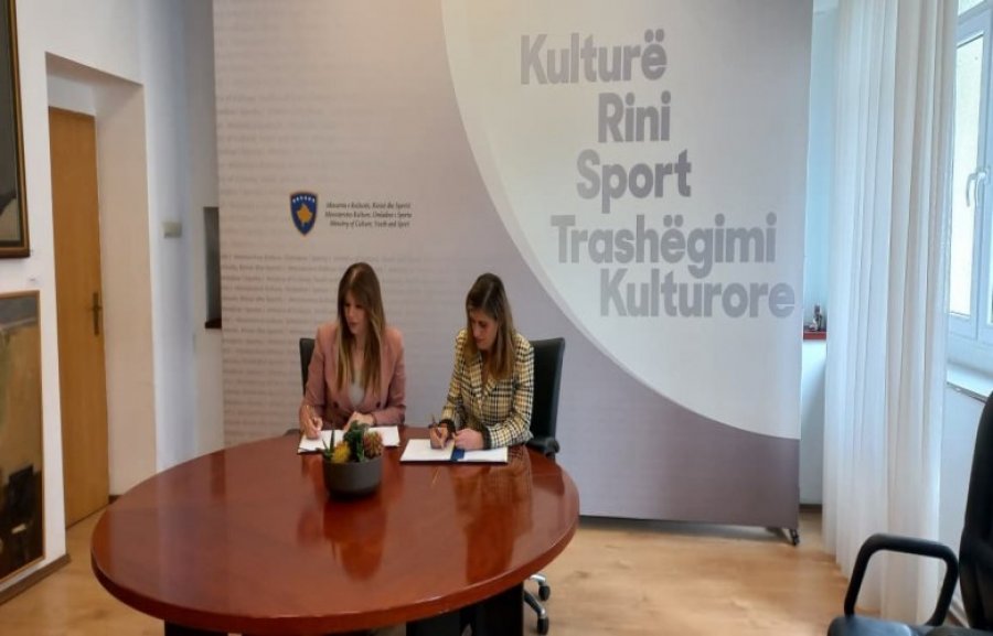 Rikthehen “Akordet e Kosovës”, RTK-ja dhe Ministria e Kulturës nënshkruan sot marrëveshjen