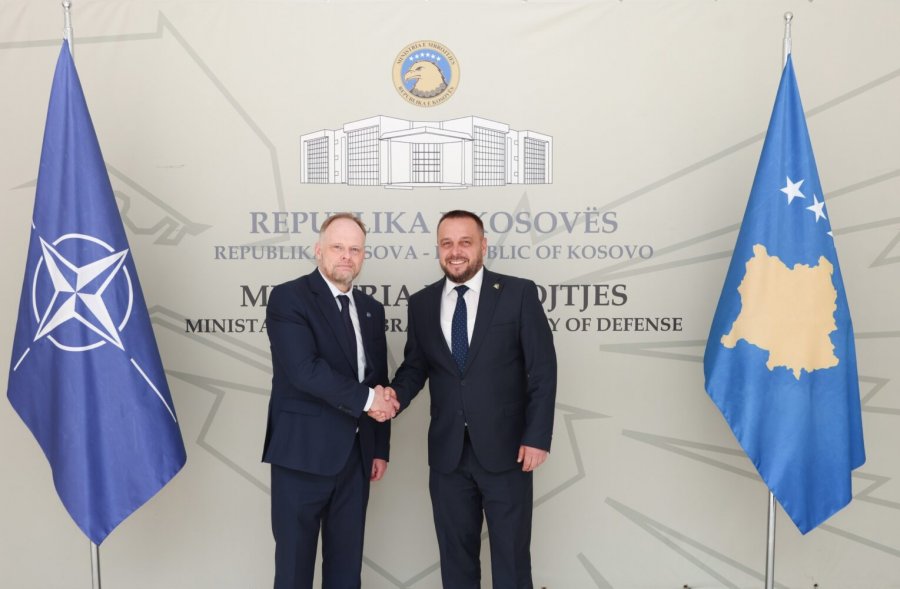 Maqedonci takon zyrtarin për Partneritete në NATO, flasin për integrimin euro-atlantik të Kosovës