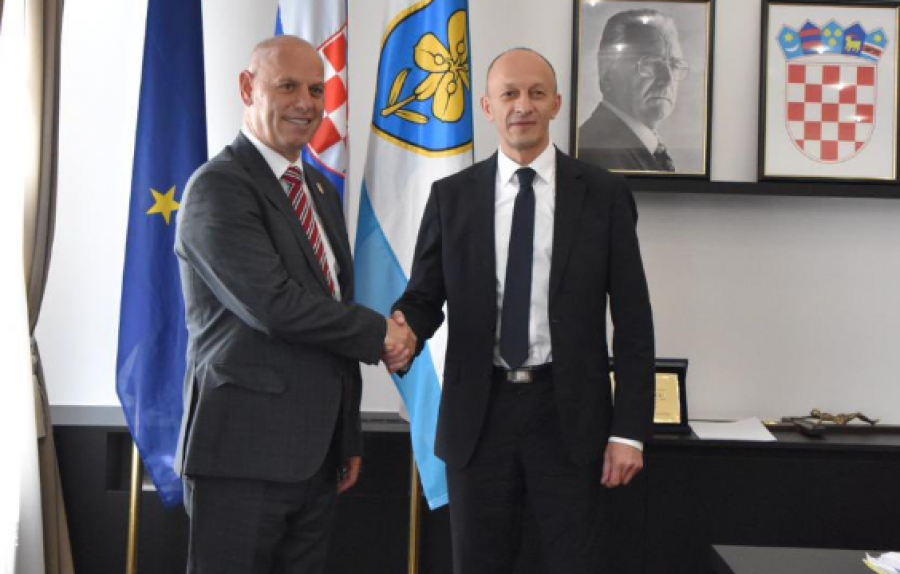 Lladrovci në Kroaci, zotim i përbashkët për bashkëpunim Drenas-Gospiq
