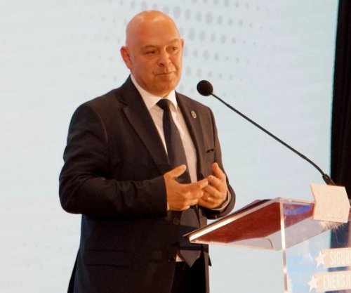 Ardian Gjini zgjidhet kryetar i AAK-së, premton vazhdim të rrugës së Haradinajt