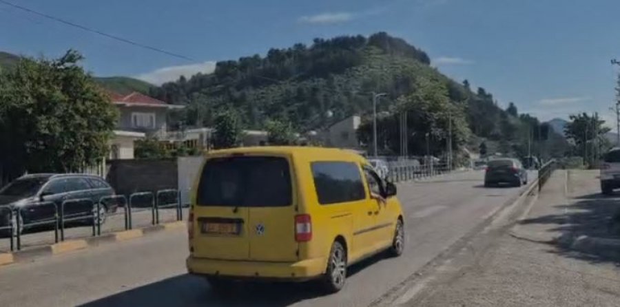 I shpëtoi nënës nga dora: Detaje nga aksidenti tragjik në Elbasan, ku vdiq 7-vjeçari