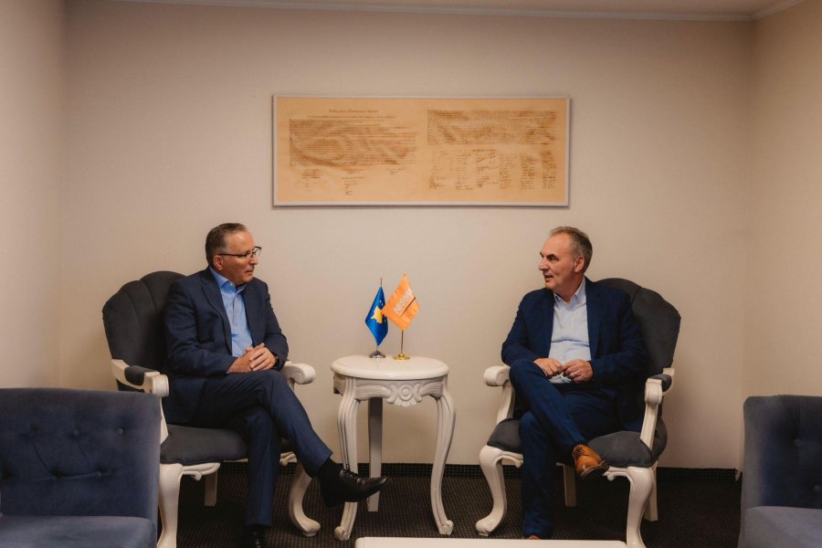 Hamza: Po, Fatmir Limaj do ta mbështesë PDK-në për zgjedhjet e 7 qershorit