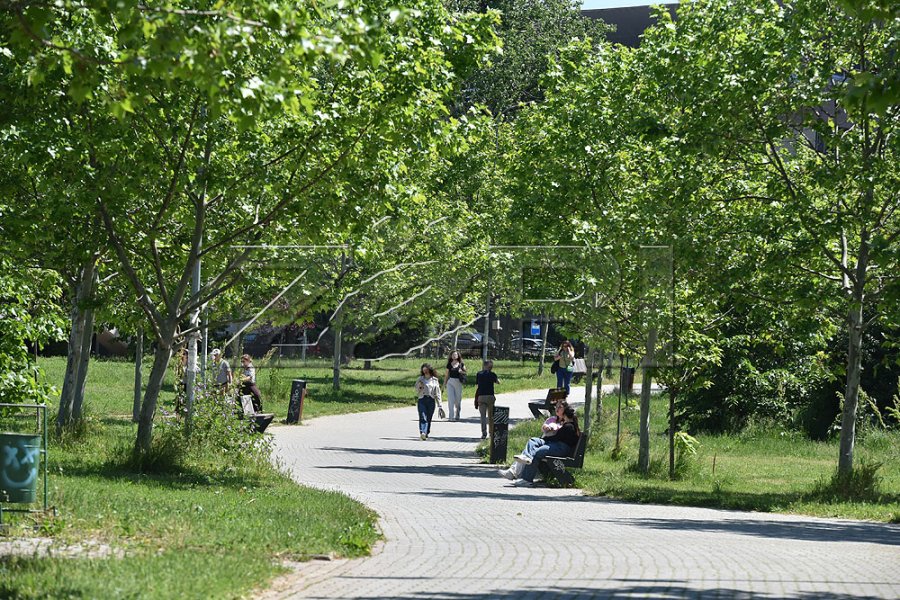 Edhe sot temperaturat deri në 29 gradë