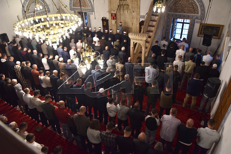 “Festat më s’e kanë lezetin si dikur”: Sa ka ndryshuar festimi i Bajramit? 