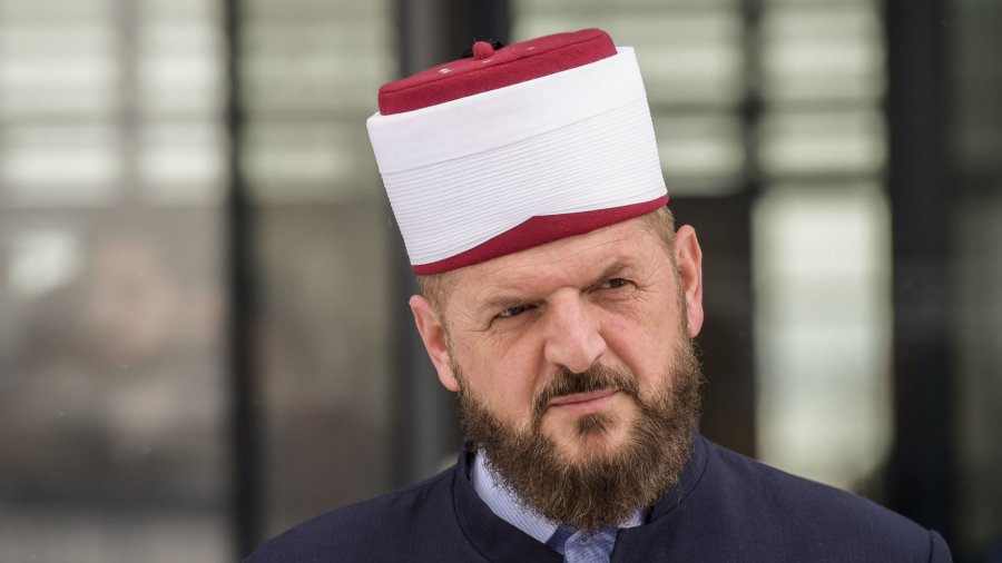 Hoxhë Shefqet Krasniqi: Allahu e bëri njeriun më të veçantin prej krejt krijesave të tij