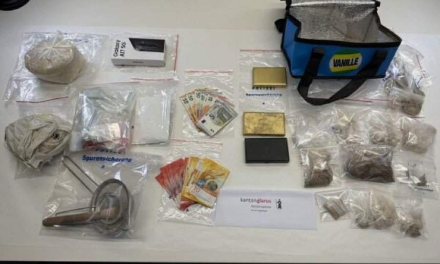 Zvicër, arrestohet shqiptari me 1kg heroinë dhe para të gatshme
