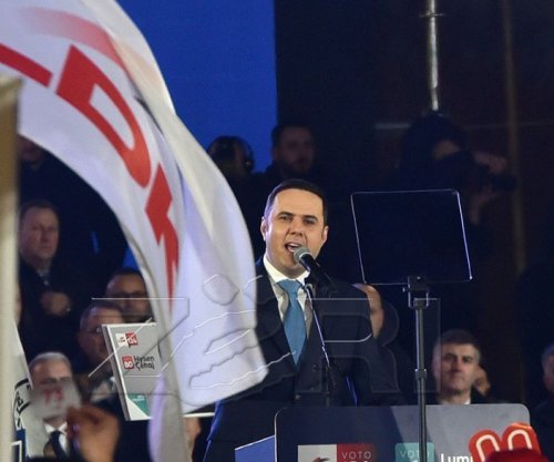 Abdixhiku premton paga më të larta, pensione 300 euro dhe moratorium për rrymën