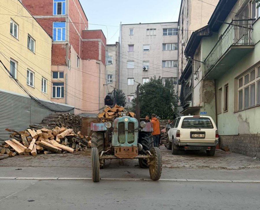 Ndalohen tri mjete me dru, në Ferizaj e Shtërpcë