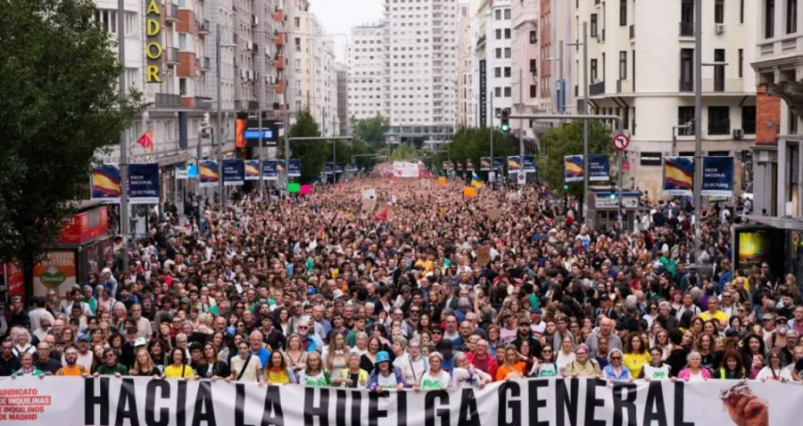 Protesta në Spanjë për qiratë, Qeveria dështoi të miratonte legjislacionin për strehimin emergjent