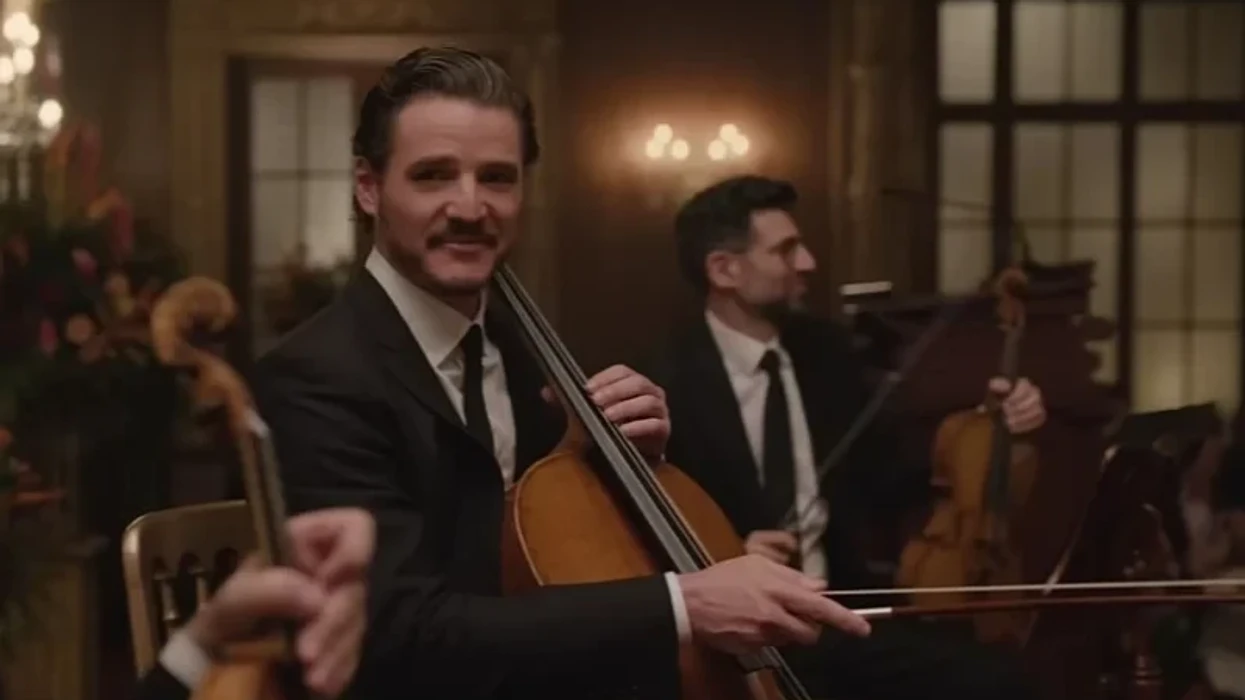 Aktorit Pedro Pascal iu desh të mësonte të luante violonçel për rolin e tij të ri: Ishte detyra më e vështirë krijuese
