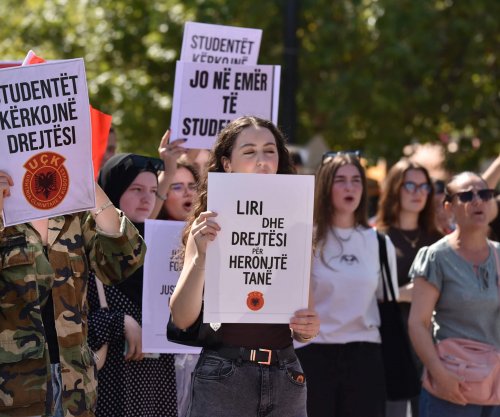 Studentët në mbështetje të protestës për UÇK-në, thirrje për mobilizim nesër në orën 08:00