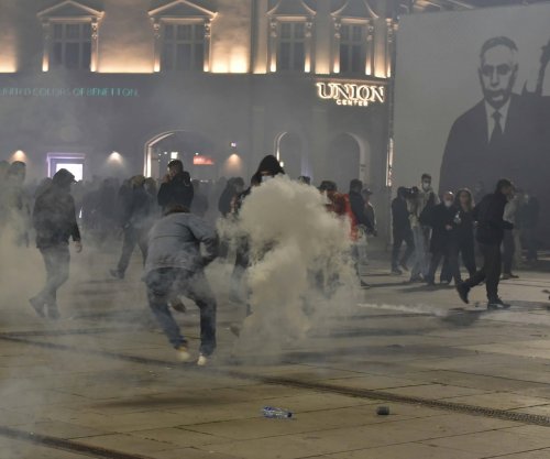 Protesta e tensionuar në Prishtinë, Policia del me njoftim