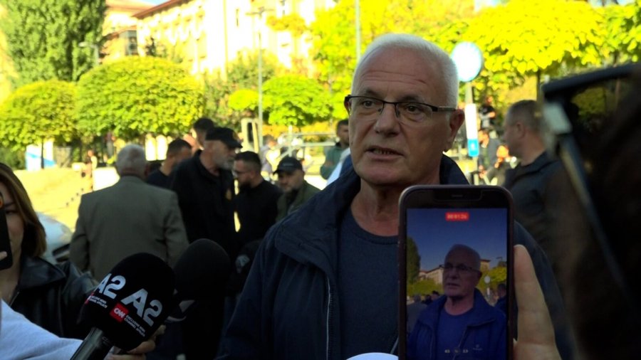 Grabovci: Deputetët ta votojnë Ligjin për Specialen, kjo çështje ka të bëjë me interesin e shtetit të Kosovës