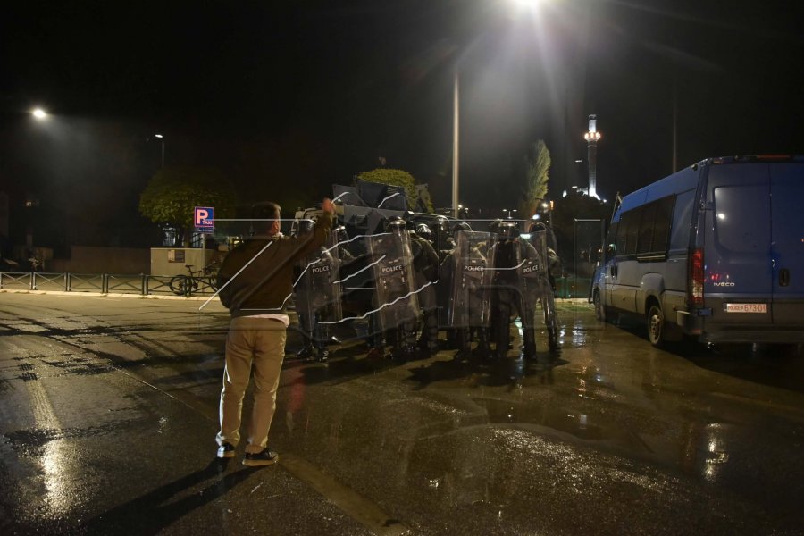 Nagavci me akuza: Pati gjuajtje me gurë e dëmtim të veturave, struktura të PDK-së po e sulmojnë Policinë