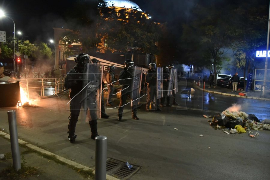 KMDLNJ: Policia e përshkallëzoi situatën, kërkohet hetim për përdorimin e forcës