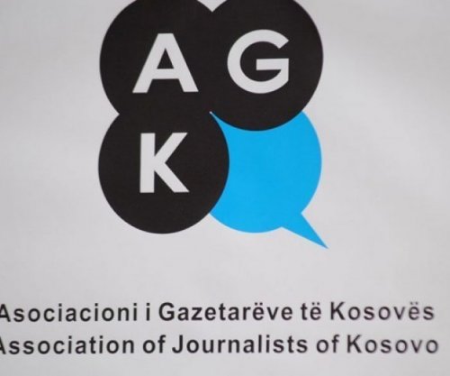 Sulmohet fizikisht ekipi i Klan Kosovës në Ferizaj, AGK-ja e dënon rastin