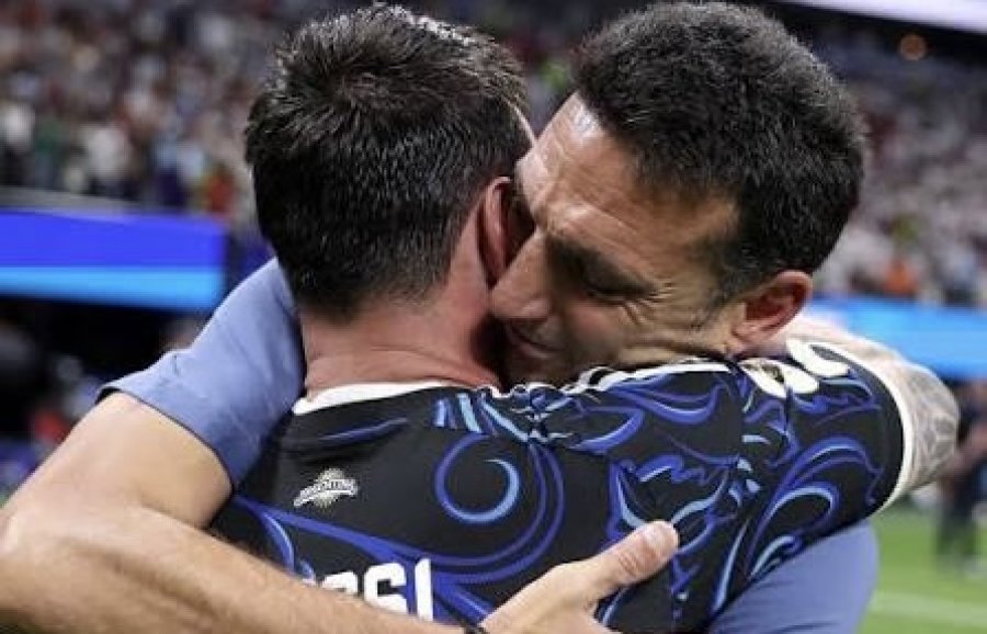 Scaloni: “S’do të ketë më kurrë diçka të ngjashme me Messin” – hap derën për rinovimin