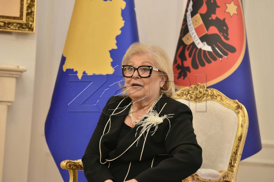 Urimi i veçantë i vajzës për Justina Shiroka-Pulën: Moment historik për familjen