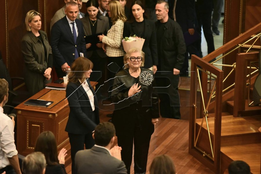 Reuters: Kosova zgjodhi presidenten e re, shmangu zgjedhjet e parakohshme