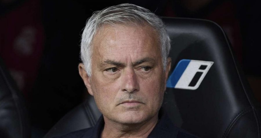 Mourinho: “UEFA më vrau në Budapest, Roma më shkarkoi atë ditë”