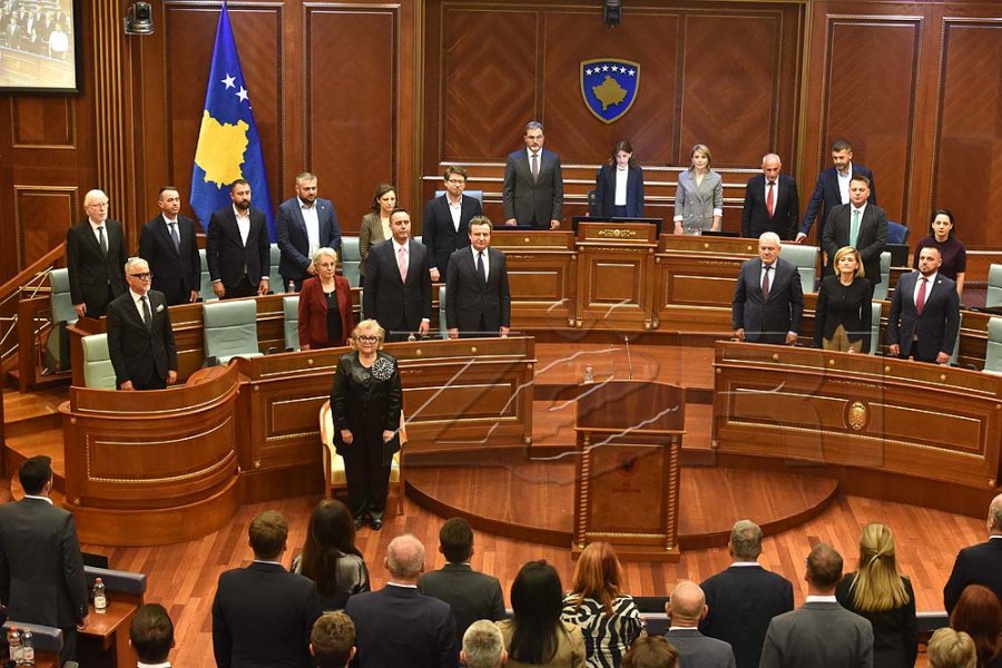 Miftaraj kritikon procesin për presidenten: Janë bërë lojëra për interesa personale