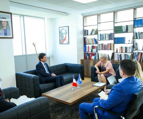 Gërvalla pret ambasadorin e ri francez, reforma në drejtësi në fokus të takimit