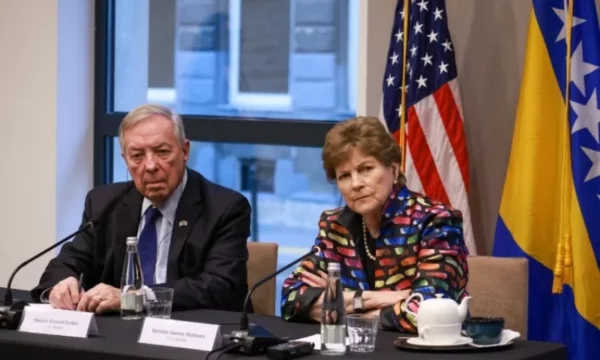 Dy senatorët amerikanë Durbin e Shaheen do ta vizitojnë edhe Kosovën, integrimet, NATO e energjia pjesë agjendës