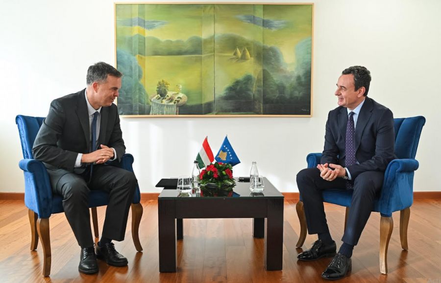 Kurti takohet me ambasadorin e Hungarisë, flasin për bashkëpunimin ekonomik