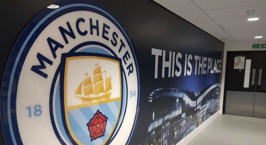 Man City nën hetim, Arteta mbron klubin, Moyes dhe Glasner kërkojnë qartësi