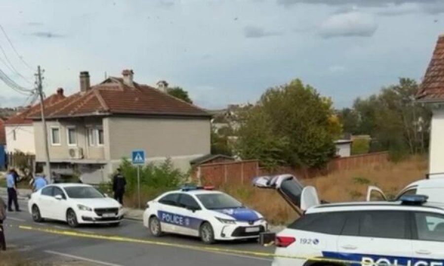 Në shtëpinë e të dyshuarit për vrasjen e dyfishtë në Gjilan gjenden tri armë dhe 520 fishekë