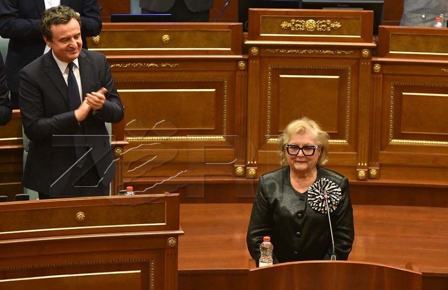 Arifi: Presidentja duhet t’i shërbejë vendit dhe Kushtetutës
