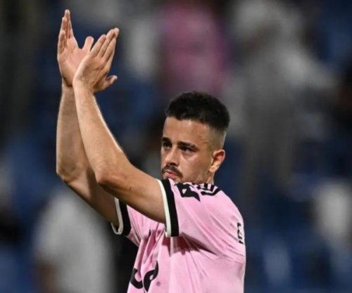  Performancë e mirë e Zhegrovës, Juve barazon me Cagilarin